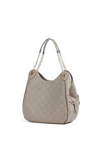 Sac à main beige en cuir texturé avec un motif matelassé, doté de deux anses en cuir et en chaîne ainsi que d'une poche latérale zippée.