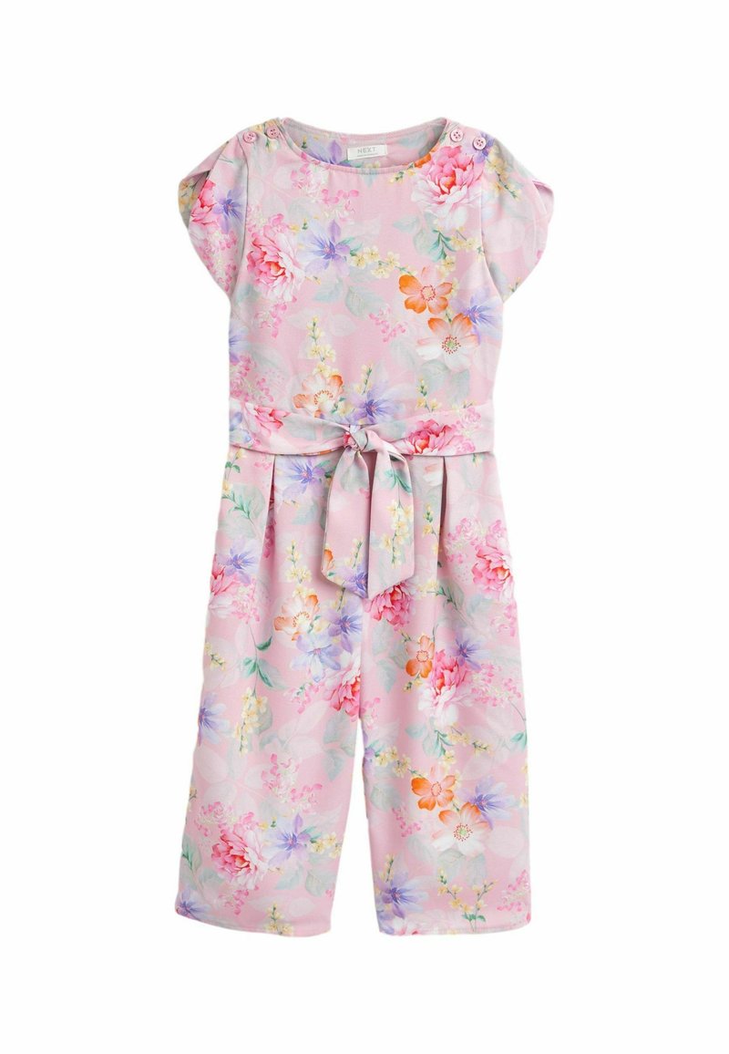 Un mono floral de tela rosa claro, con mangas cortas, cintura ajustada y un patrón alegre de flores y hojas de colores múltiples.