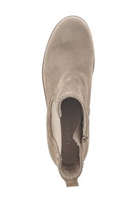 Beige nubuck enkellaars met afgeronde neus, zijrits, elastische inzet en aantrekstrip aan de achterkant, vanuit boven bezien.