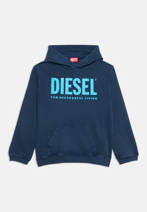 Sweat à capuche bleu marine avec une poche kangourou à l'avant et un texte "DIESEL FOR SUCCESSFUL LIVING" bleu clair sur la poitrine.