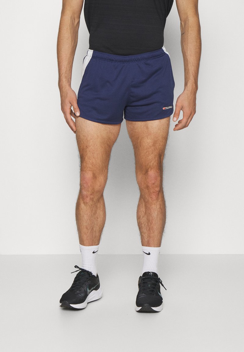 nike performance fast short