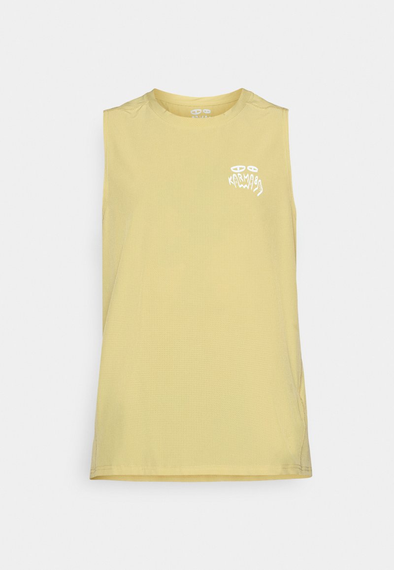 Top atlético sin mangas de color amarillo claro con pequeño logo blanco "KARMA8A" y ojos abstractos en el lado izquierdo del pecho.