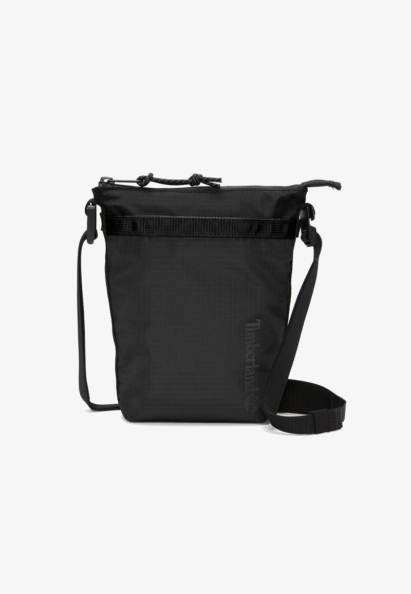 Borsa a secchiello nera in nylon con chiusura a coulisse, tracolla regolabile e tasca frontale in tessuto a rete nera con logo impresso.