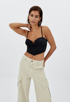 Top - black