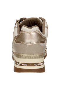 Mustang Sneaker low - gebroken wit