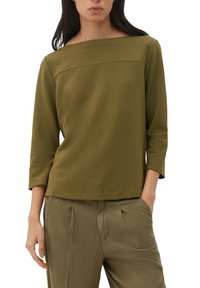 s.Oliver MIT U-BOOT-AUSSCHNITT - Sweter