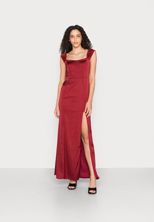 CALL ME OFF SHOULDER GOWN - Společenské šaty - burgundy
