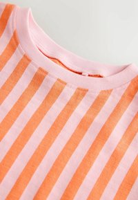 Unausgewählt, pink orange stripe