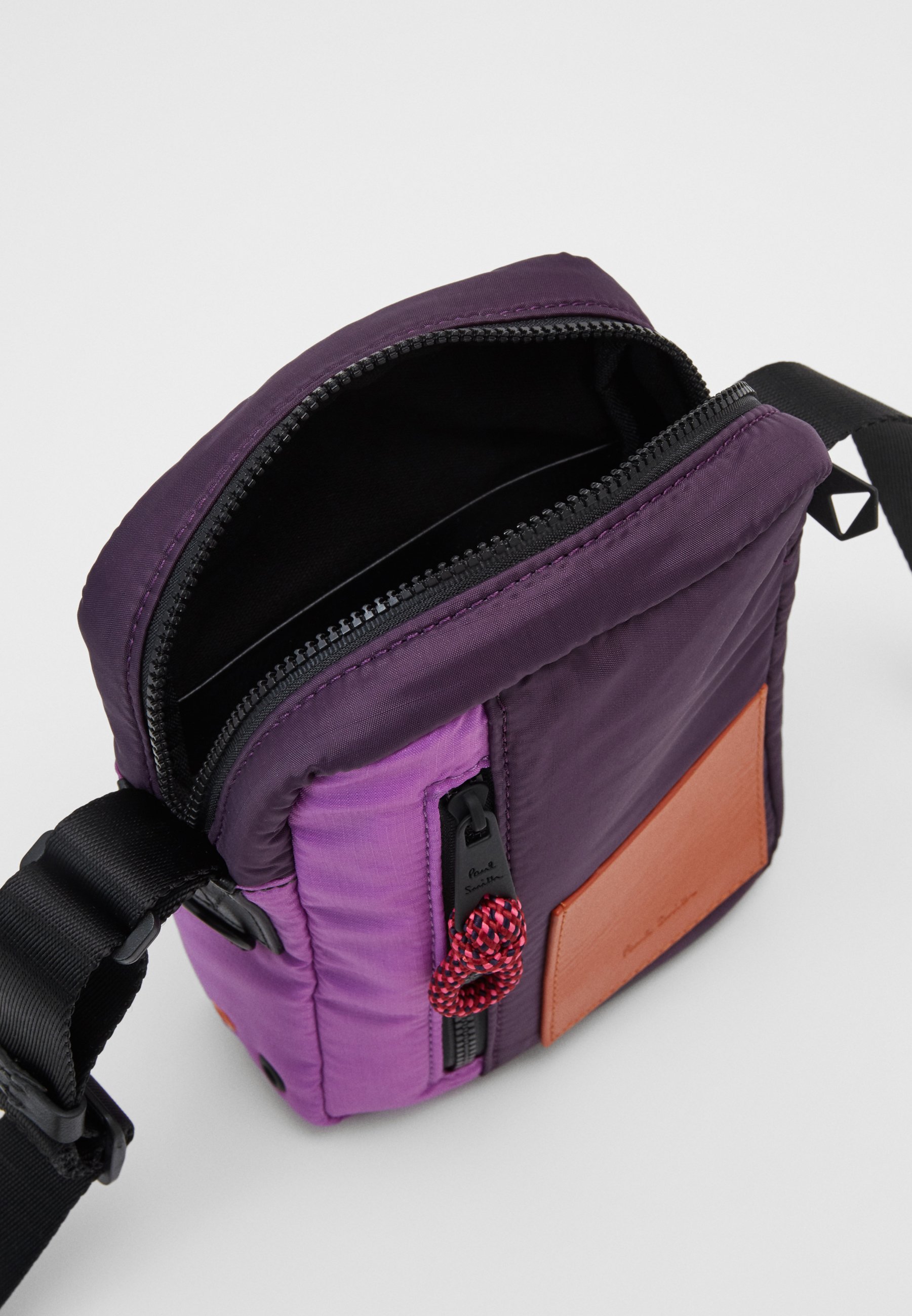 Paul Smith WOMEN BAG CROSS BODY Skulderveske purple Paul Smith WOMEN BAG CROSS BODY Skulderveske purple