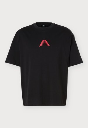 adidas Performance, ANTED TEE - T-shirt imprimé - black/pure ruby