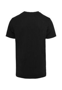 Sort bomulds T-shirt med korte ærmer, rund halsudskæring og lige kant nederst. Glat tekstur uden synlige mønstre eller dekorationer.