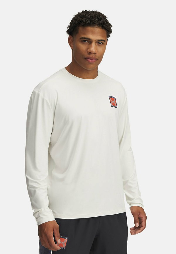 RUN 96 - Long sleeved top