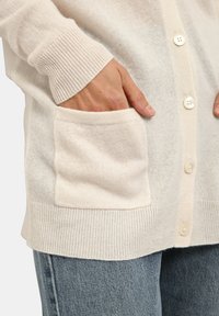 Just Cashmere CHELSEA - Kardigan - ivory