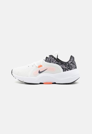 IN SEASON TR 13 PRM - Treeningjalatsid - summit white/metallic cool grey/dark smoke grey/light wild mango