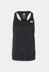 Svart atletisk tank top med racerback-design och texturerad tyg. Vit logotyp på övre vänstra sidan. Enkel skärning och ärmlös stil.