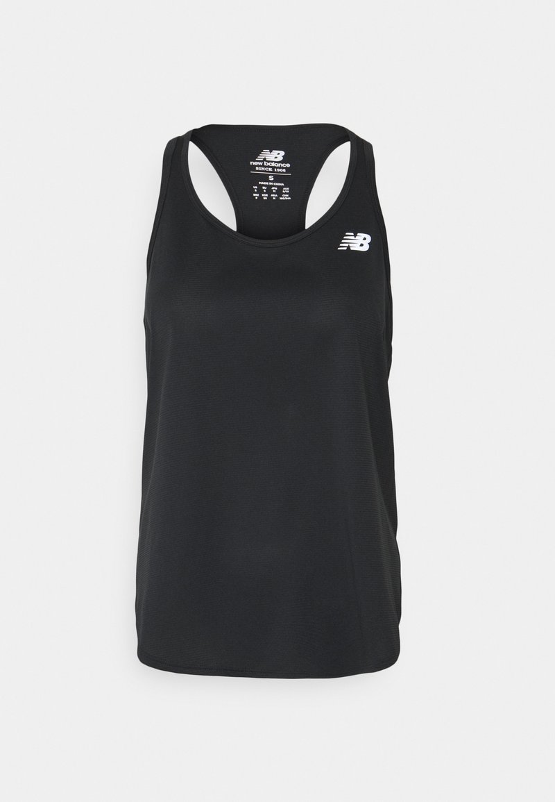 Svart atletisk tank top med racerback-design och texturerad tyg. Vit logotyp på övre vänstra sidan. Enkel skärning och ärmlös stil.