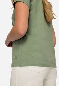 LAURASØN KLEINER KNOTEN V-AUSSCHNITT HALBARM - T-shirt basic - mint green