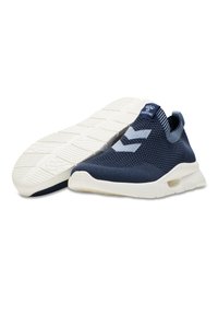 Navy knitted slip-on shoes with white sole, featuring light blue accents and textured surface. Lightweight design for comfort and breathability.