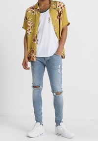River Island Vaqueros pitillo - blue