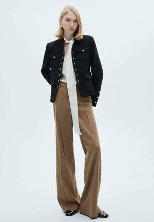 Leichte Jacke - black