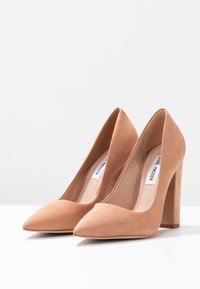 Steve Madden Lodičky na vysokém podpatku - nude