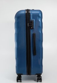 OCHNIK UNISEX granatowy