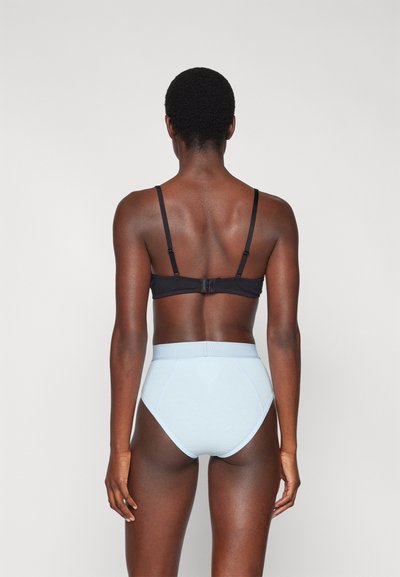 Versace UNDERWEAR CANET - Klasični kroj - pastel blue