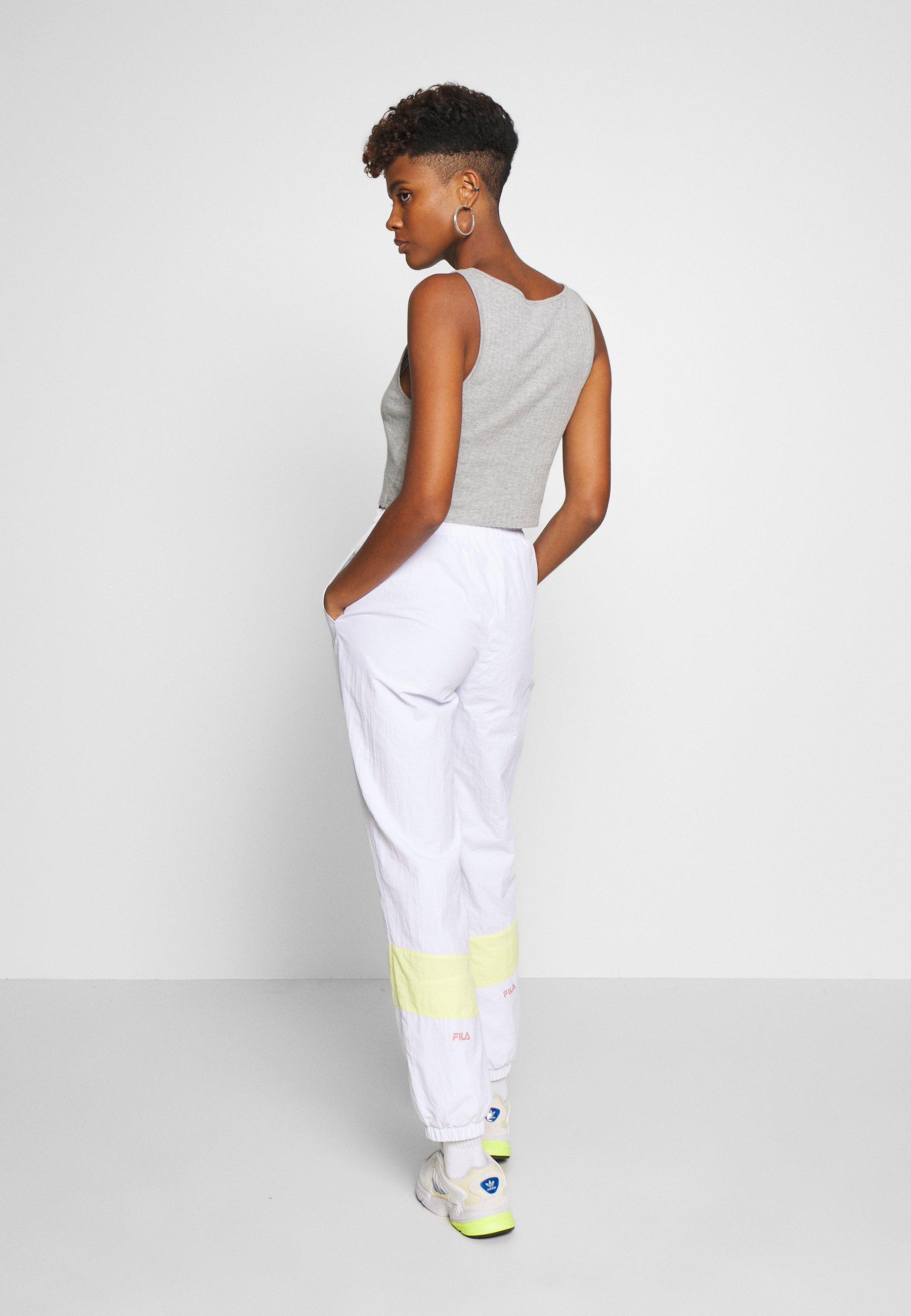 Fila BAKA Joggebukse bright whitelimelight Zalando.no Fila BAKA - Joggebukse - bright white/limelight