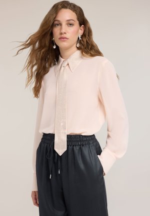 Motivi, CAMICIA CON COLLETTO E CRAVATTA DI STRASS (ITALIAN SIZE) - Button-down blouse - rosa