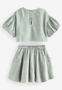 Next SET  - A-linjekjol - sage green