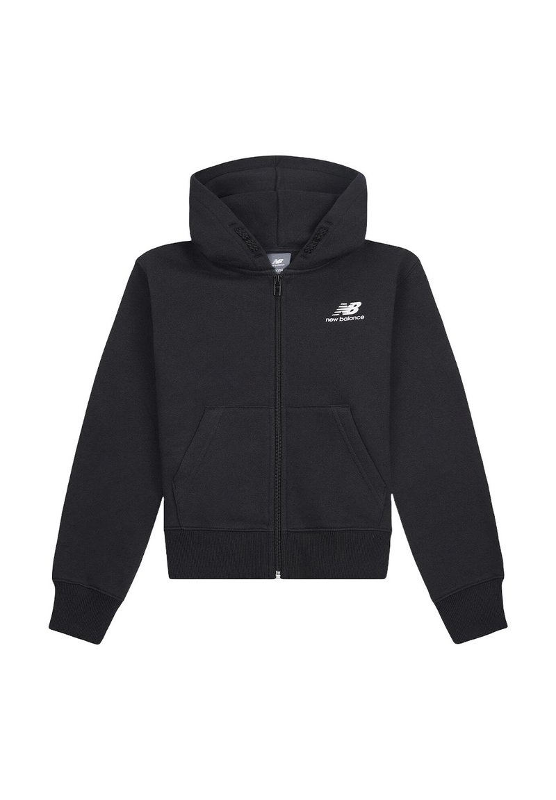 Felpa nera con zip realizzata in un tessuto morbido, dotata di un ampio cappuccio, tasche frontali, polsini a coste e un piccolo logo bianco "New Balance".