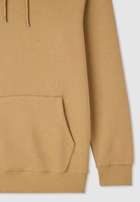 Felpa marrone con tasca frontale, cappuccio con cordino e polsini a coste. Tessuto morbido e strutturato con un design semplice e casual.