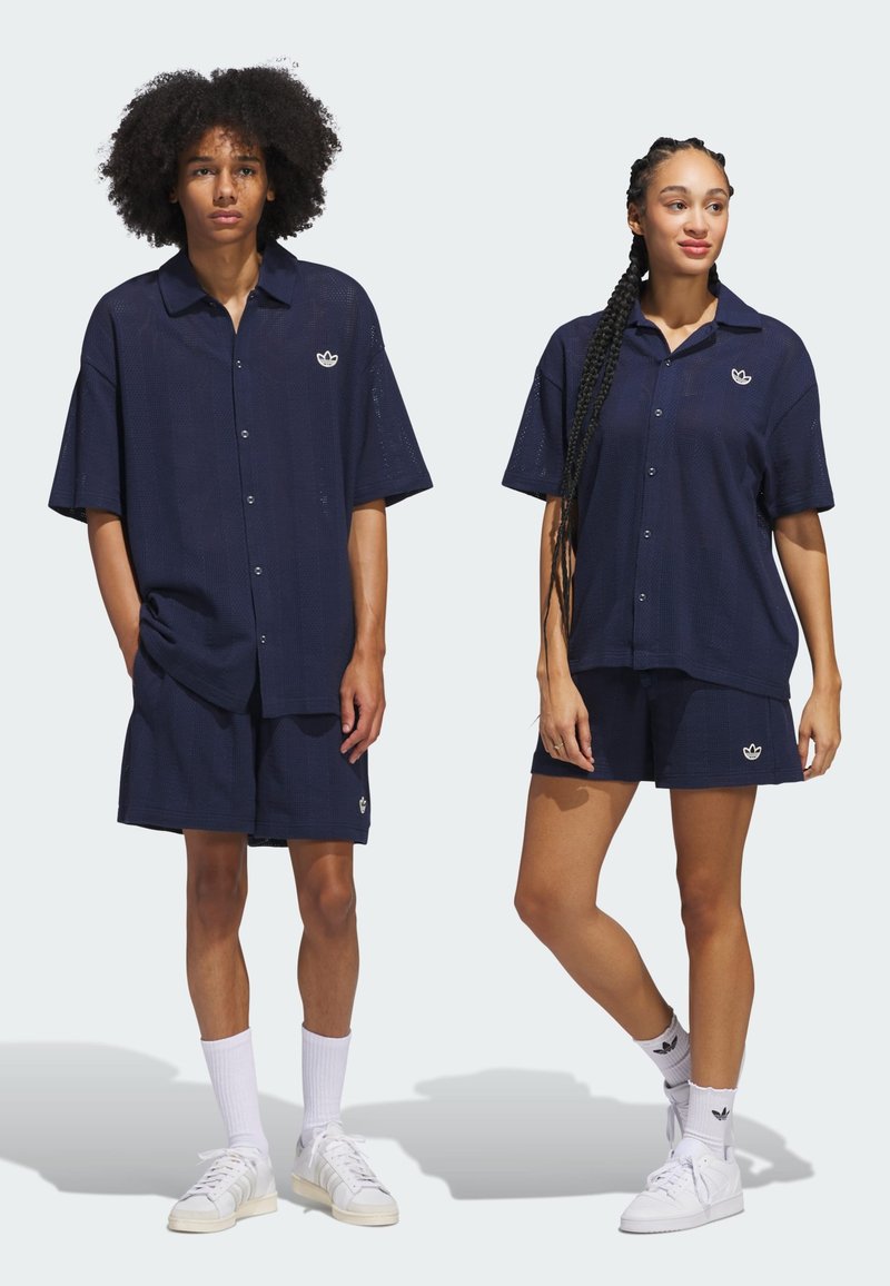 adidas Originals - Shorts - night indigo white, Enlarge