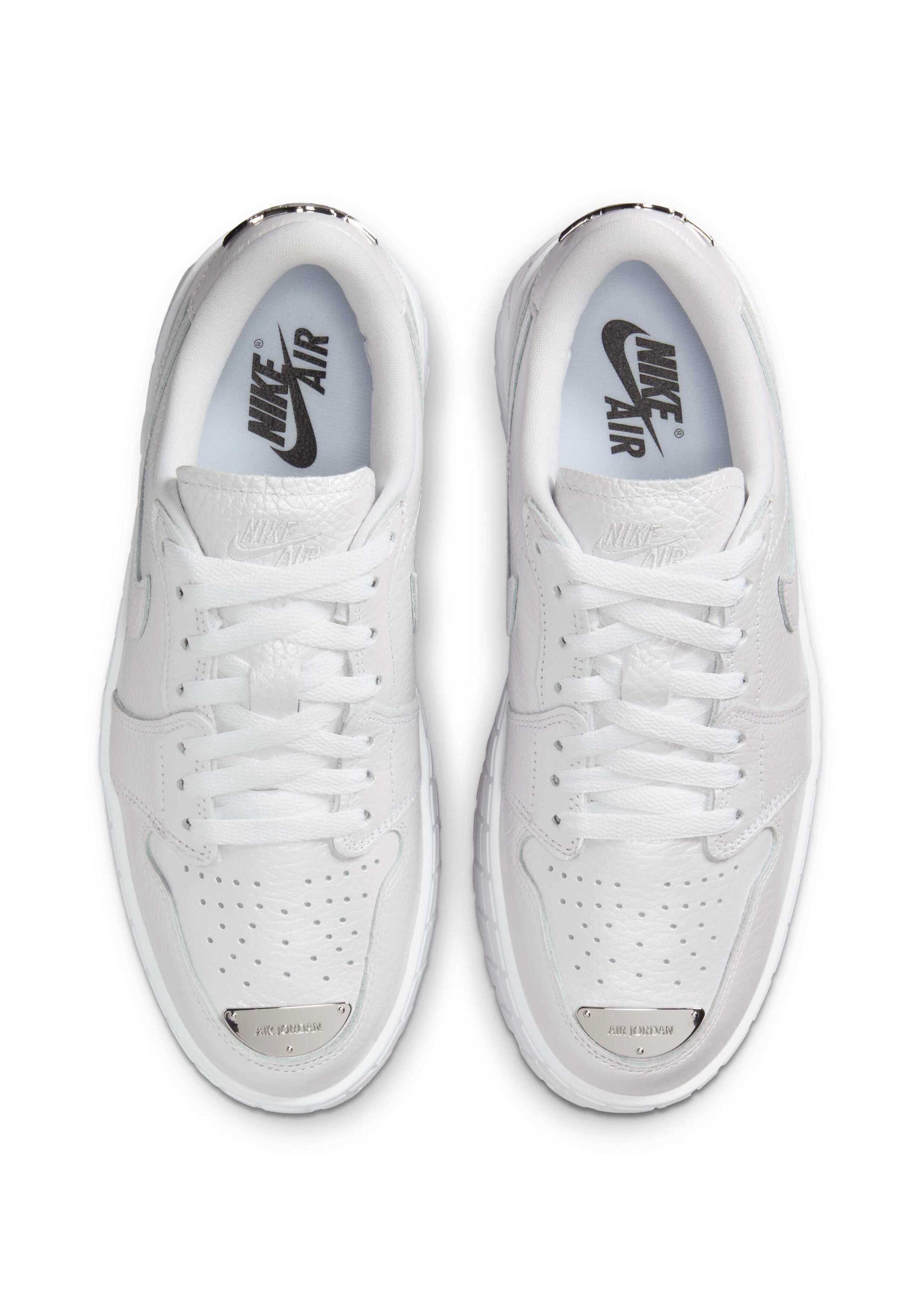 【NIKE】AIR JORDAN 1 BROOKLYN LOW llic Silver Jordan AIR JORDAN 1 BROOKLYN - Sneakersy niskie/biały