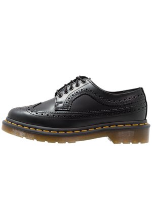 3989 WINGCAP BROGUE - Šněrovací boty - black