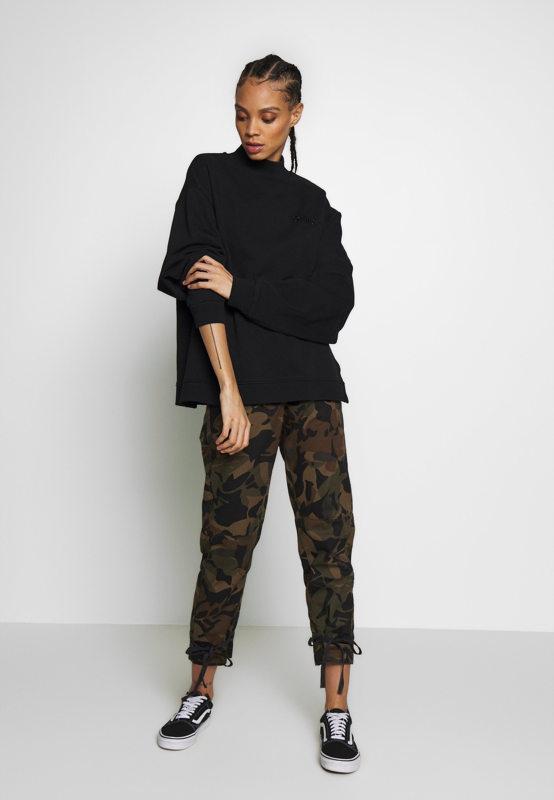 Superdry ANA HIGH NECK CREW 