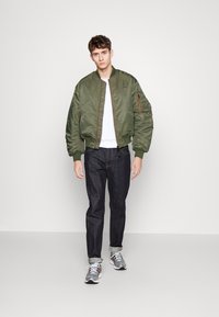 Schott AIRFORCE - Geacă bomber - army kaki