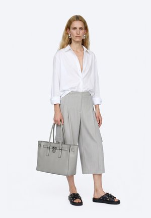 MICHAEL Michael Kors, HAMILTON MODERNE TOTE - Shopping bags - quarry grey
