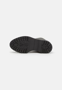 Tommy Hilfiger Stivaletti con plateau - black