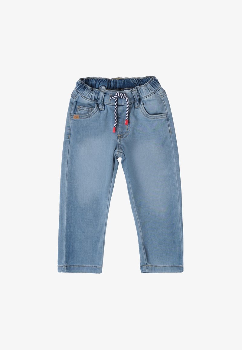 Pantalones de mezclilla de color azul claro con cinturilla elástica, cordón de contraste, dos bolsillos frontales y corte recto.