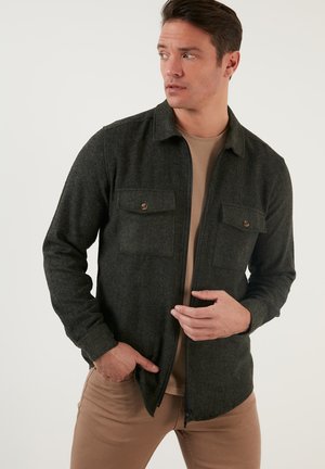 SLIM FIT - Camicia - khaki