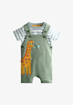 Zelený overal s proužkovaným tričkem pod ním, na přední straně vyšitá žirafa s brýlemi na slunce a malým náprsním kapsičkou.