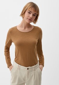s.Oliver LANGARM - Langarmshirt - brown