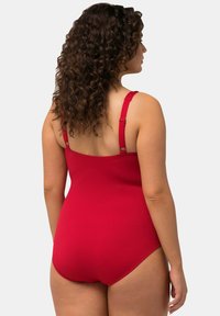 Ulla Popken PLUS SIZE DRAPED  - Badpak - red