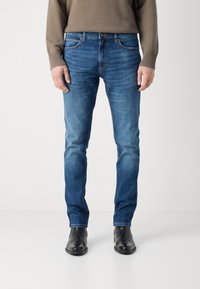 HUGO Slim fit jeans - medium blue