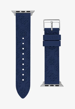 Granatowa silikonowa bransoleta zegarka z wytłoczonymi wzorami geometrycznymi, srebrnymi metalowymi elementami i wieloma otworami do regulacji, zapewniającymi odpowiednie dopasowanie.