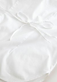 Pogājama blūze - white