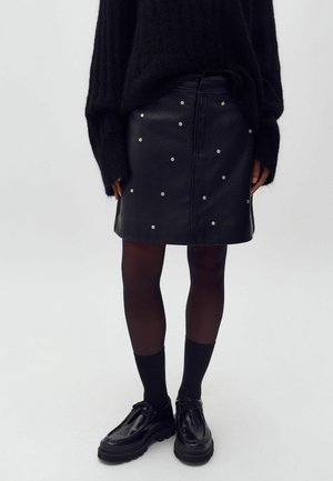 ALTARI - A-snit nederdel - black