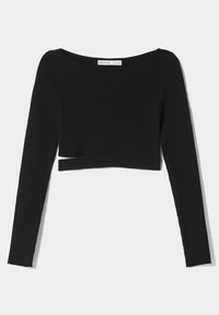 Czarny prążkowany sweter z długim rękawem o kroju cropped z szerokim dekoltem i poziomym wycięciem z przodu.