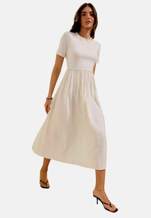 Friends Like These, REGULAR FIT - SHORT SLEEVE 2 IN1 MIDI DRESS - Vestido informal - cream
